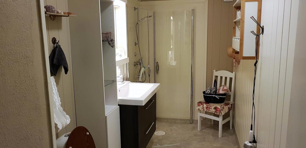 Berge & Laila'S Private Apartment Forde  Ngoại thất bức ảnh